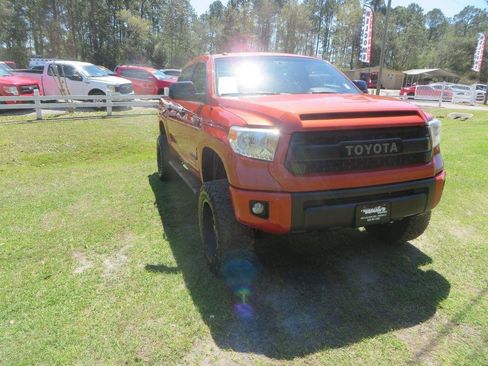 Used 2016 Toyota Tundra SR5 w/ TRD Off Road Package image 4