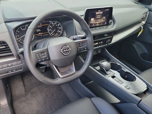 New 2026 Nissan Rogue Dark Armor FWD image 20