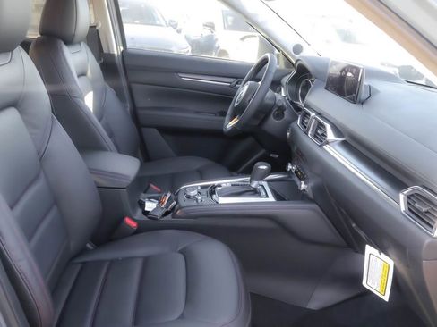 New 2025 MAZDA CX-5 Carbon Edition image 41