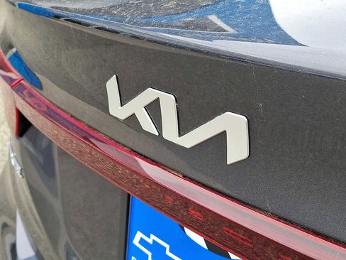 Used 2023 Kia Forte LXS FWD image 29