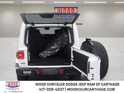 New 2026 Jeep Wrangler Unlimited Sahara AWD/4WD image 10