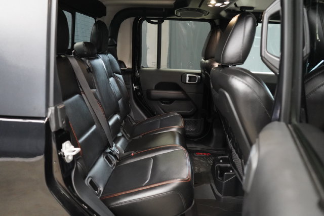 Used 2021 Jeep Gladiator Mojave AWD/4WD image 41