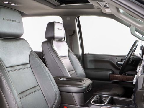 Used 2022 GMC Sierra 2500 Denali image 30