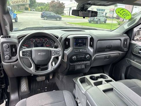 Used 2022 Chevrolet Silverado 1500 Custom w/ Rally Edition AWD/4WD image 9