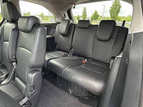 Used 2023 Honda Odyssey Touring image 23