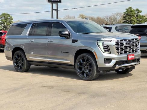 New 2026 GMC Yukon XL Denali w/ Denali Reserve Package AWD/4WD image 2