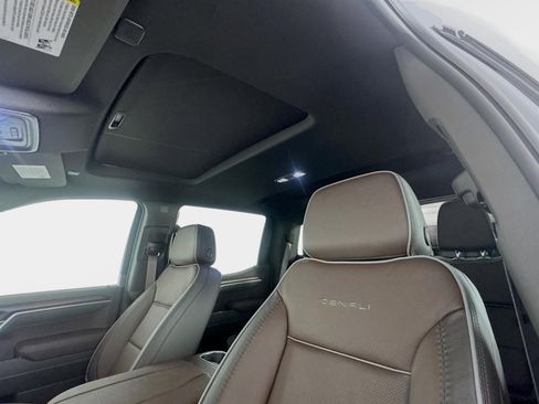 New 2026 GMC Sierra 1500 Denali image 14