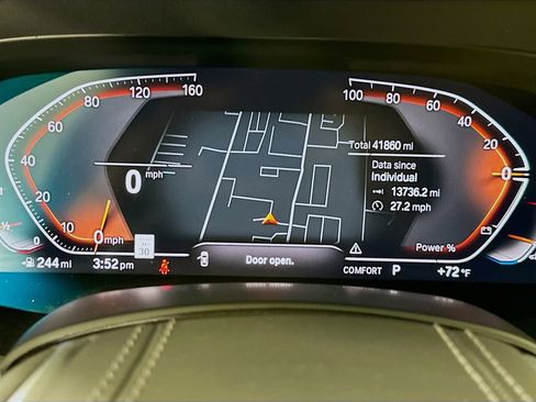 Certified 2022 BMW X5 xDrive40i w/ Luxury Seating Package image 12