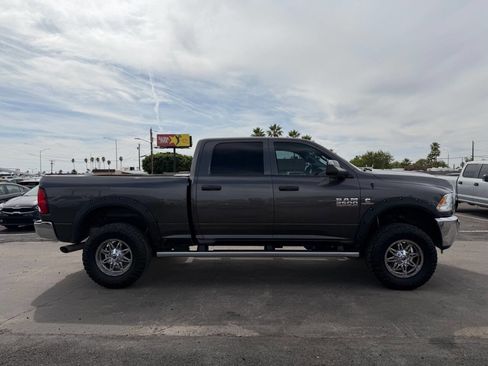 Used 2018 RAM 2500 Tradesman w/ Chrome Appearance Group image 11