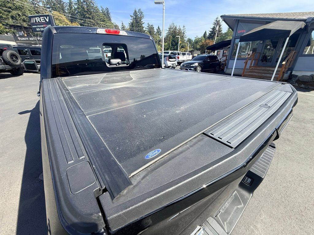 Used 2016 Ford F150 Lariat w/ Equipment Group 502A Luxury AWD/4WD image 14