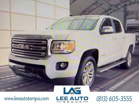 Used 2015 GMC Canyon SLT RWD image 1