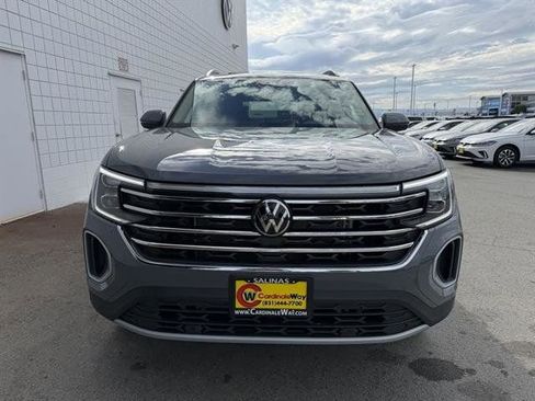 New 2026 Volkswagen Atlas SE image 9