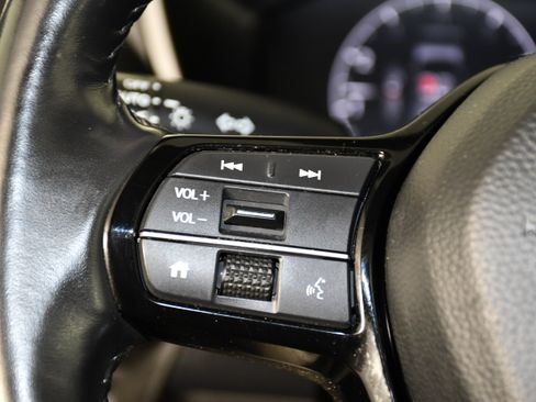 Certified 2024 Honda HR-V EX-L image 20