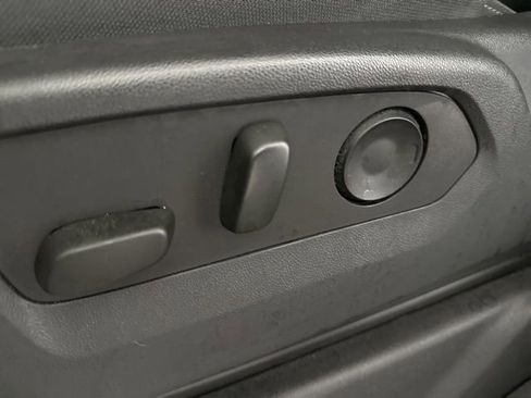 Used 2023 Chevrolet Silverado 1500 RST w/ Convenience Package II image 15