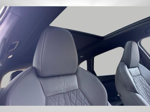 New 2025 Audi SQ5 Premium Plus AWD/4WD image 16