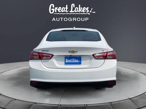 Used 2021 Chevrolet Malibu LT FWD image 4