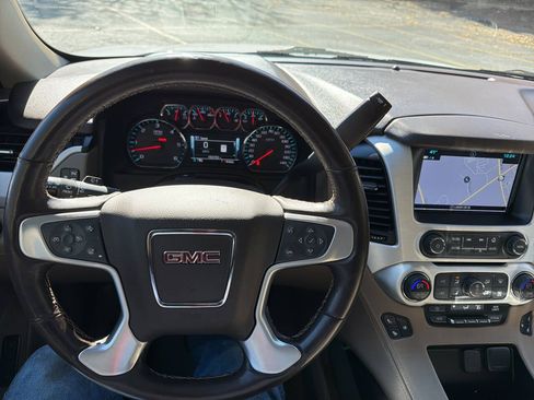 Used 2019 GMC Yukon SLT w/ Open Road Package RWD image 33