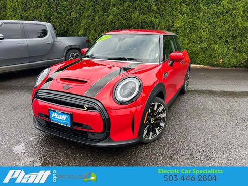 Used 2024 MINI Cooper SE FWD image 1