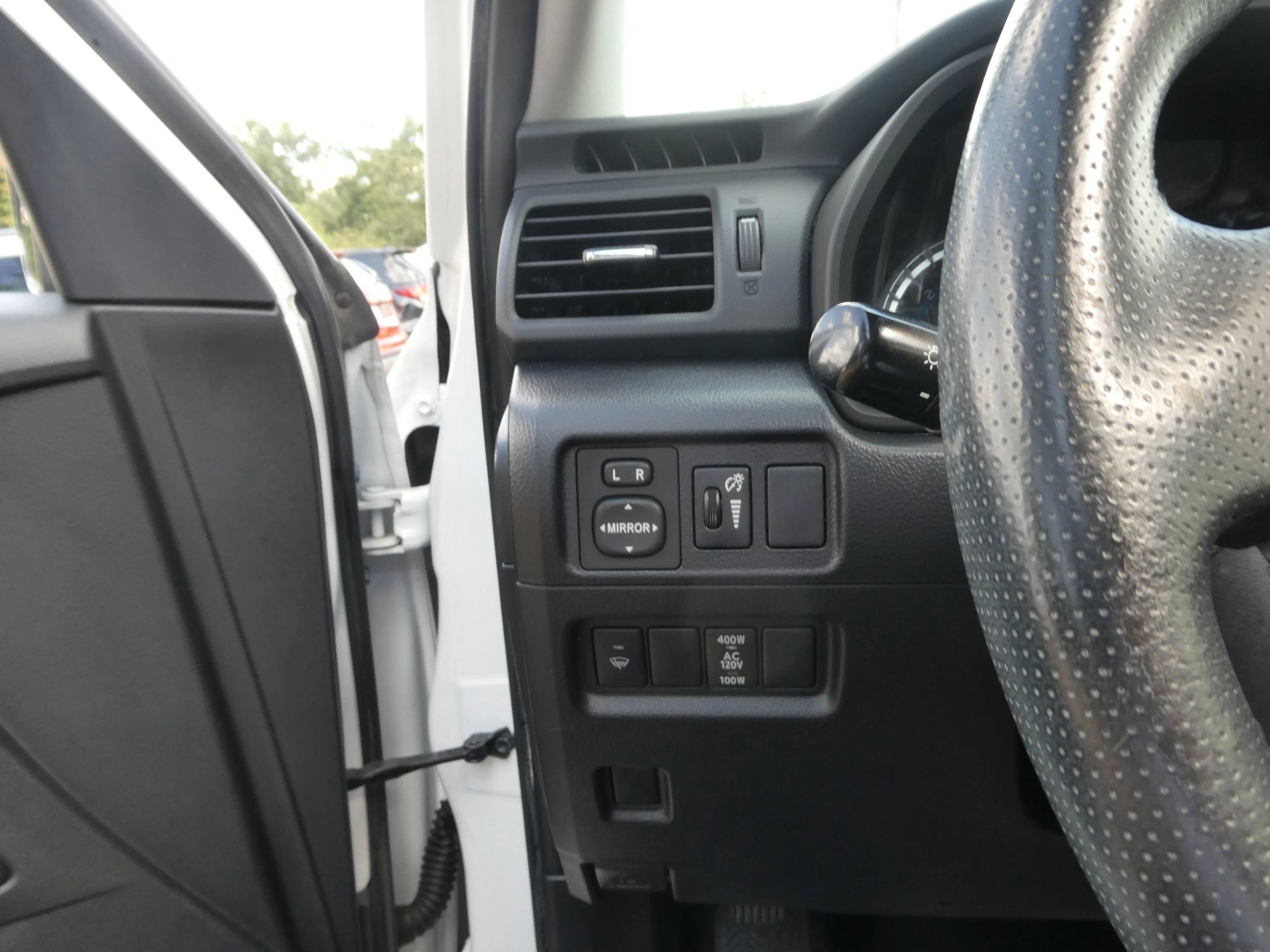 Used 2019 Toyota 4Runner SR5 Premium AWD/4WD image 18