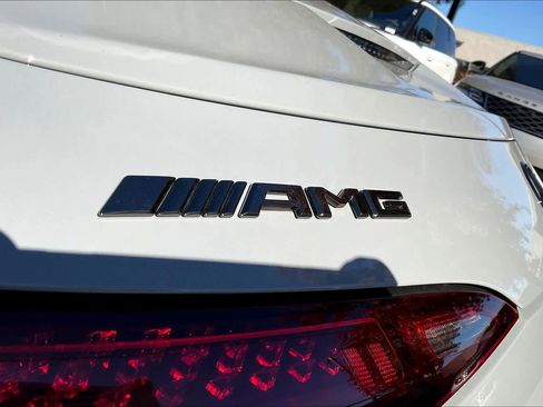 Used 2024 Mercedes-Benz SL 43 AMG image 11