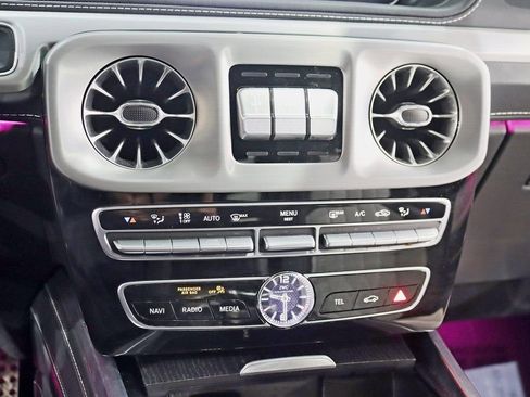 Used 2024 Mercedes-Benz G 63 AMG 4MATIC image 31