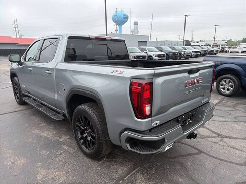 Used 2025 GMC Sierra 1500 Elevation w/ Elevation Premium Package AWD/4WD image 9