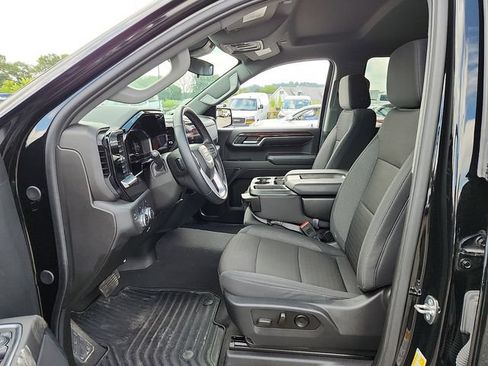 Used 2024 GMC Sierra 1500 Elevation AWD/4WD image 16