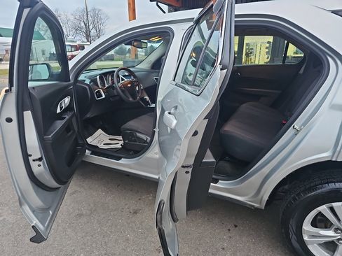 Used 2012 Chevrolet Equinox LS image 7