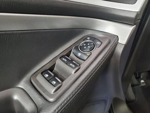 Used 2013 Ford Explorer XLT AWD/4WD image 12