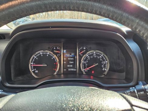 Used 2021 Toyota 4Runner TRD Off-Road Premium image 44