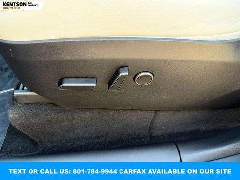 Used 2023 Tesla Model Y Long Range image 27