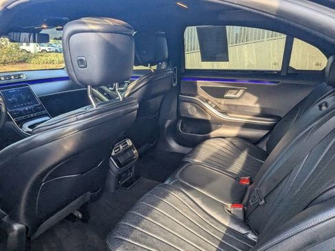 Used 2023 Mercedes-Benz S 500 4MATIC image 12