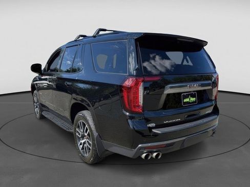 Certified 2022 GMC Yukon AT4 image 9