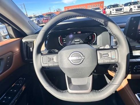 New 2026 Nissan Pathfinder Platinum w/ Cargo Package image 15