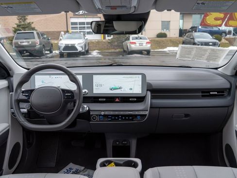 Certified 2023 Hyundai Ioniq 5 SEL image 16