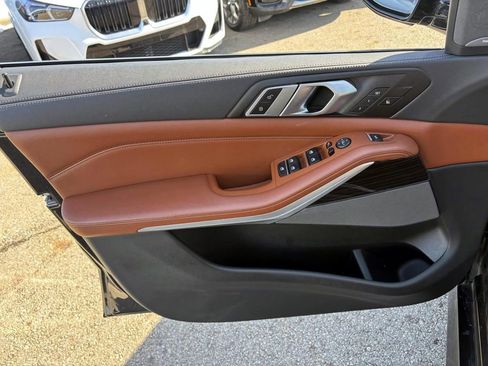 Used 2023 BMW X5 M50i w/ Executive Package image 11