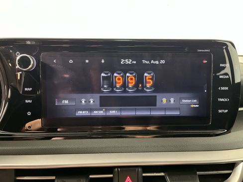 Used 2022 Kia K5 GT-Line w/ GT-Line FWD Premium Package image 18
