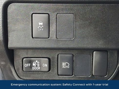 Used 2021 Toyota Tacoma SR5 AWD/4WD image 9