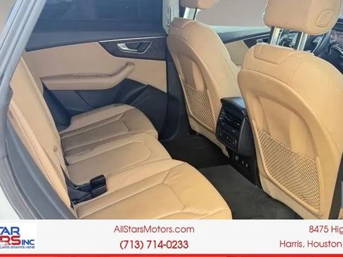 Used 2019 Audi Q8 Premium w/ Convenience Package AWD/4WD image 15