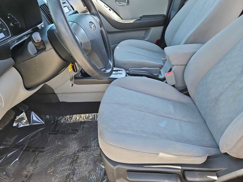 Used 2010 Hyundai Elantra GLS w/ Sunroof Pkg 3 image 15