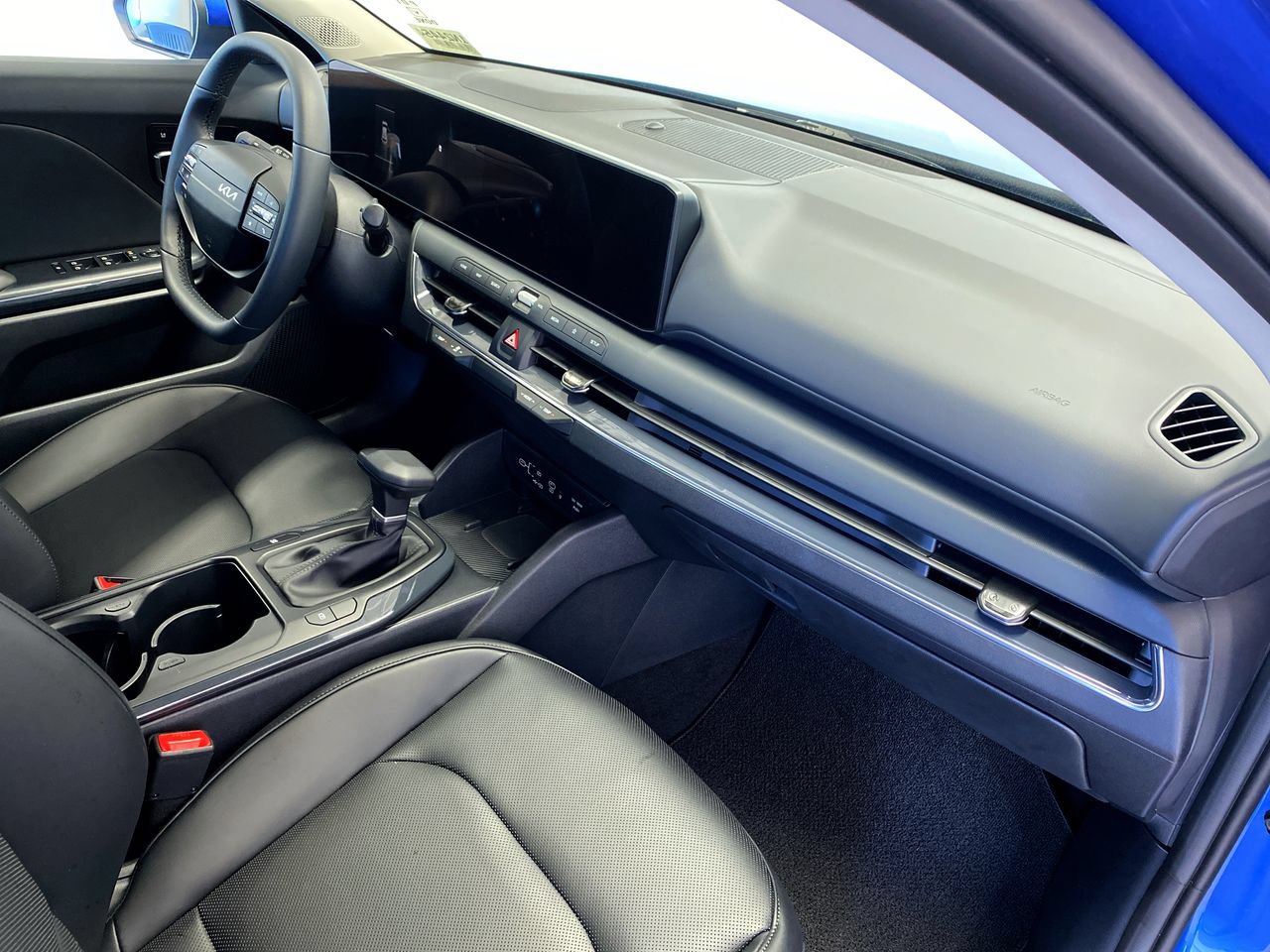 New 2026 Kia K4 EX FWD image 29