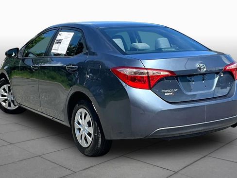 Used 2017 Toyota Corolla L w/ Carpet Mat Package (TMS) FWD image 12