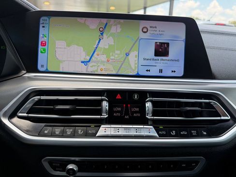 Used 2019 BMW X5 xDrive40i w/ Convenience Package AWD/4WD image 19