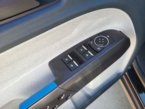 New 2025 Ford Maverick XLT w/ XLT Luxury Package image 15