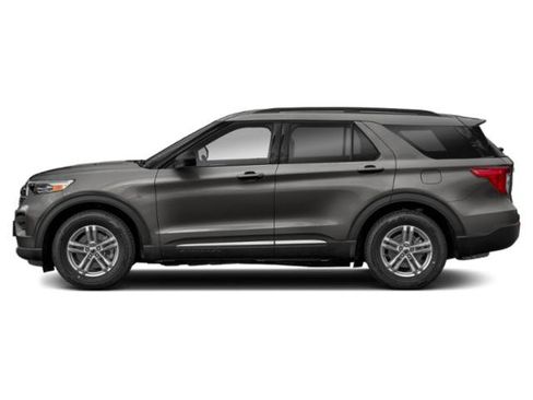 Used 2022 Ford Explorer XLT w/ Equipment Group 202A RWD image 6