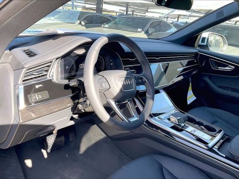 New 2026 Audi Q8 Premium Plus image 8