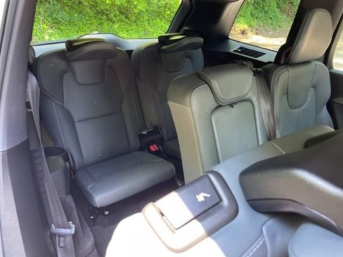 Used 2023 Volvo XC90 B6 Ultimate w/ Protection Package Premier AWD/4WD image 17