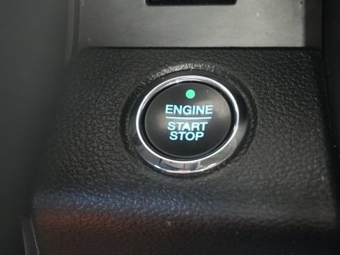 Used 2019 Ford F150 Lariat w/ Equipment Group 501A Mid AWD/4WD image 22