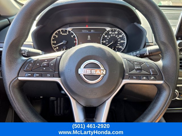Used 2024 Nissan Altima 2.5 SV FWD image 27