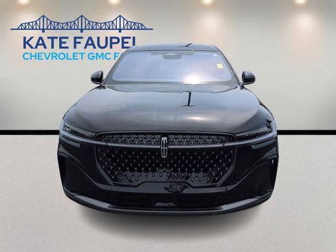 Used 2025 Lincoln Nautilus Premier w/ Jet Appearance Package AWD/4WD image 2